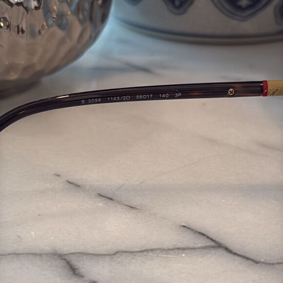 NWT BURBERRY SUNGLASSES 3094
⭐️Nordstrom blank side tag main image 2